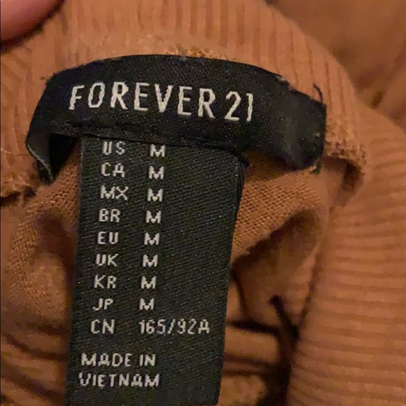 Forever 21 High Low Turtleneck Mustard- M (EUC) - Picture 3 of 3